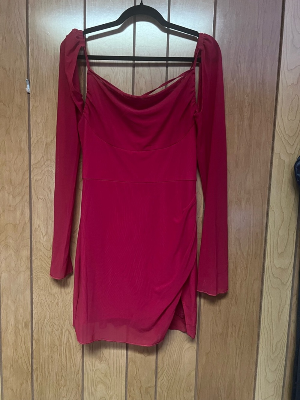 Elegant Red Long-Sleeve Cowl Neck Dress